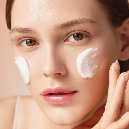 Dear Dahlia żel do mycia twarzy HEAVENLY FACIAL CLEANSER, 120 ml