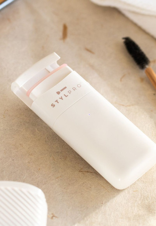 STYLPRO Hot Lash Heated Eyelash Curler, przenośna podgrzewana zalotka do rzęs